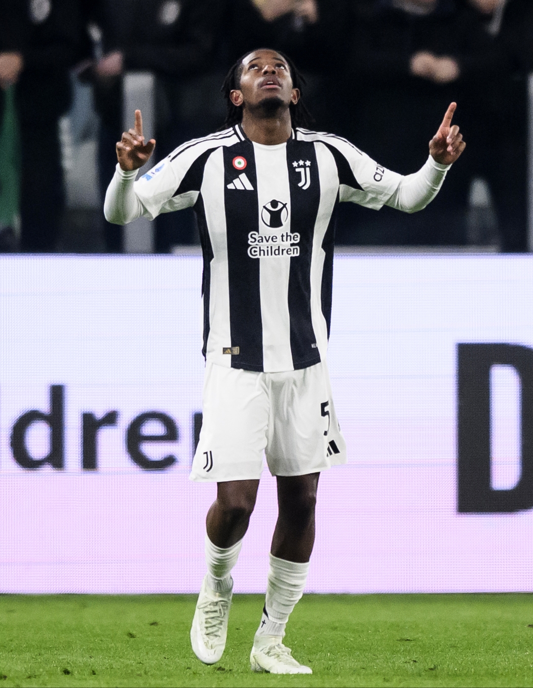 关于转会期AC米兰备战荷甲，再遭质疑细节曝光，信心回归，控场能力受关注的信息