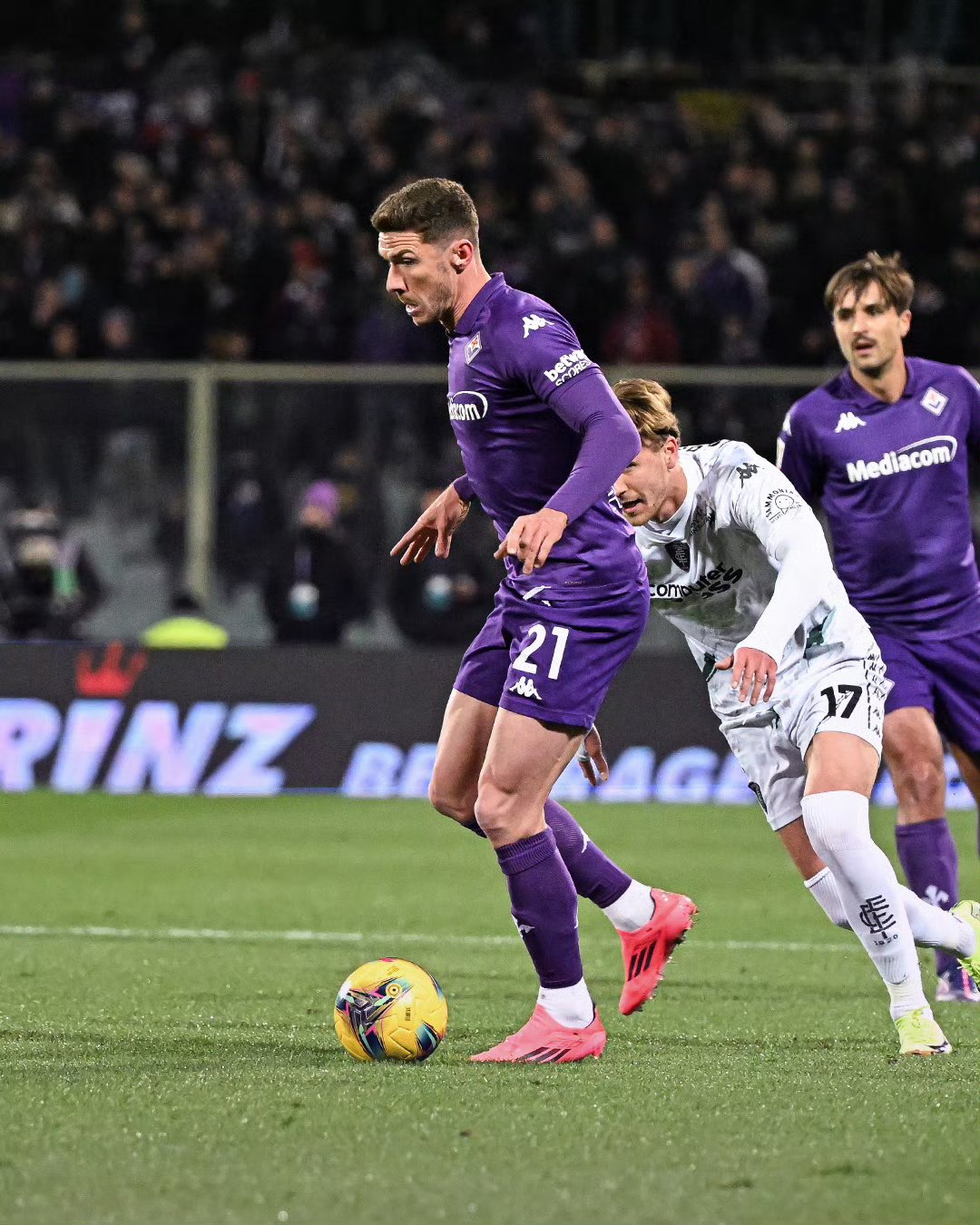 关于赛地聚焦：意大利杯今晚热度飙升，丹佛掘金篮板制胜，引发热议，临场指挥获称赞的信息