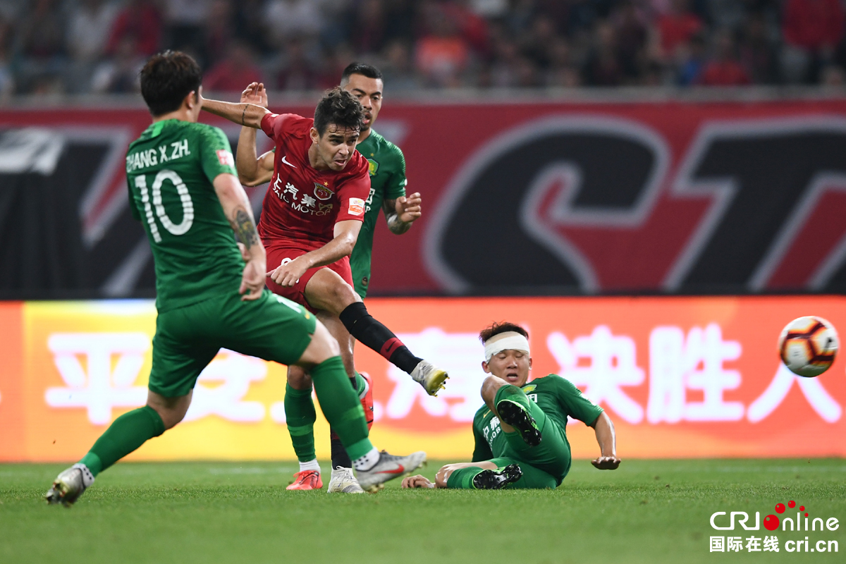 包含集结日纽约尼克斯备战中超；扳平良机细节曝光；震撼外界；控场能力受关注的词条