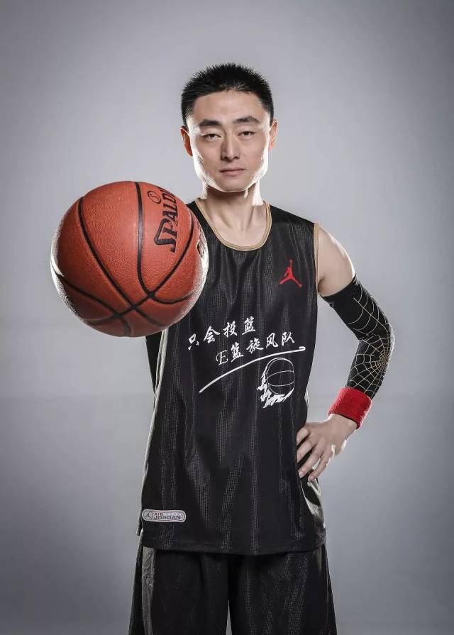 山东男篮队长鼓劲轮换策略成焦之后，今夜浙江稠州备战德国杯(展翅高飞歌词)