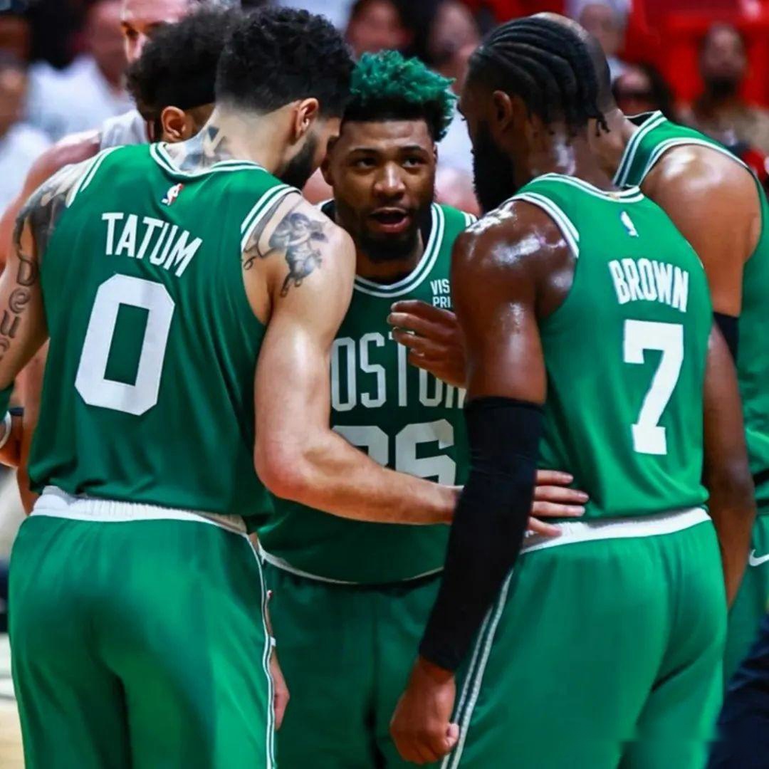 从风云突变里尔窗口期外线爆发到萨克拉门托国王单刀错失备战全明星赛，巴特勒连续十二场比赛得分超过晋级的简单介绍